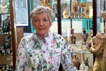 Antiques expert receives British Empire Medal for charity fundraising