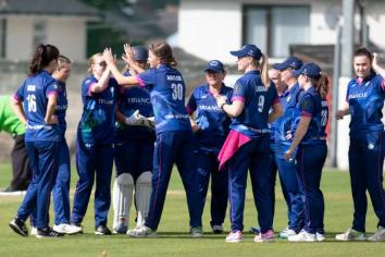 Muckamore Bluebelles bring Women's Bowl back to Antrim!