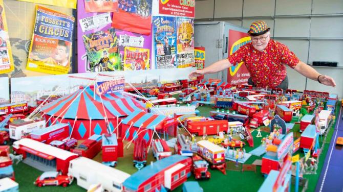 Circus comes to town this Christmas - in miniature