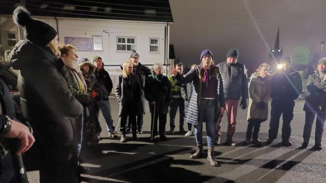 Residents galvanise over Bridge Street proposals at public meeting