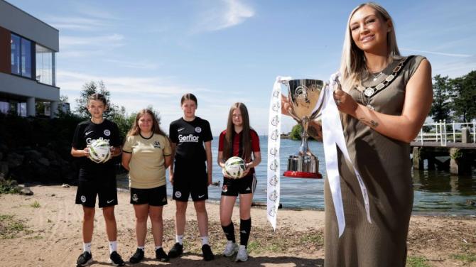 Mayor kicks off launch of SuperCup NI