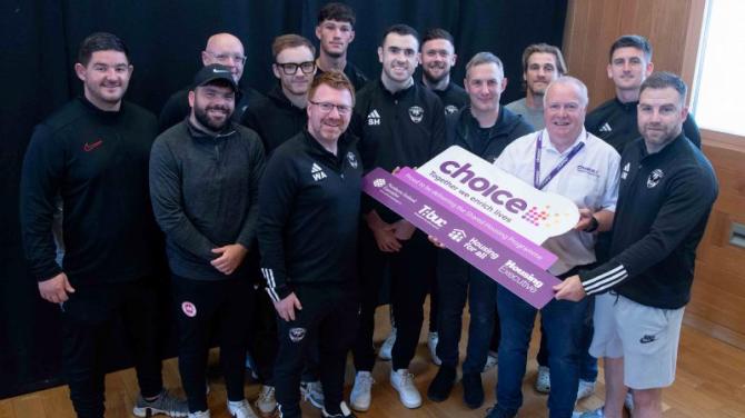 Antrim Eagles 'sign up' to support deaf teammates
