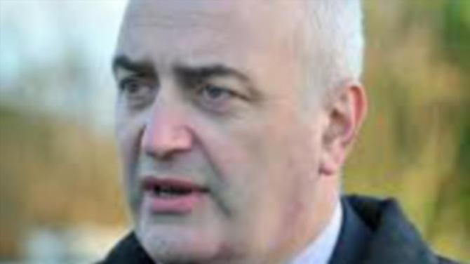 Clarke opposes Digital ID card plans