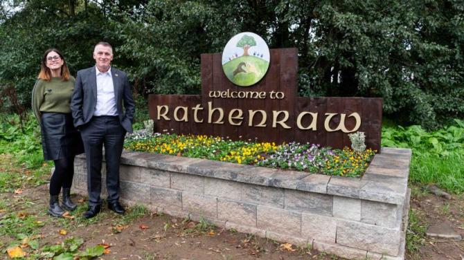 New entrance sign to Rathenraw is welcomed