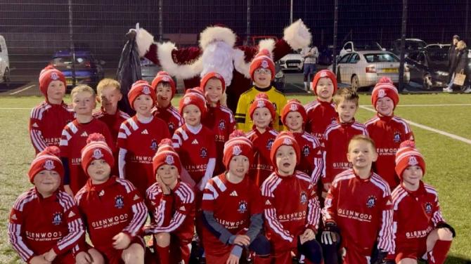 Santa comes down to Chimney Corner...as club teams up with Tiny House Coffee to raise &pound;500 for charity on Christmas Day!