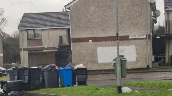 Bryson apology after meeting over missed waste collections