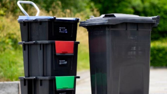 Mayor delivers strongly-worded statement as Bryson boss apologises again for waste collection issues